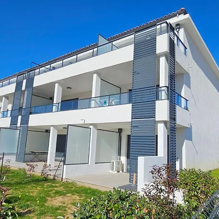 Apartment Magnifique T3 & Standing -terra D'oru