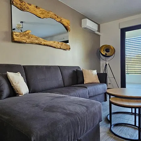Apartment Magnifique T3 & Standing -terra D'oru